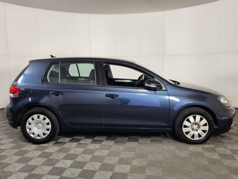 Used 2012 Volkswagen Golf 4-Door FWD image 8