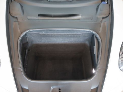 Used 2024 Porsche 911 Carrera GTS image 12