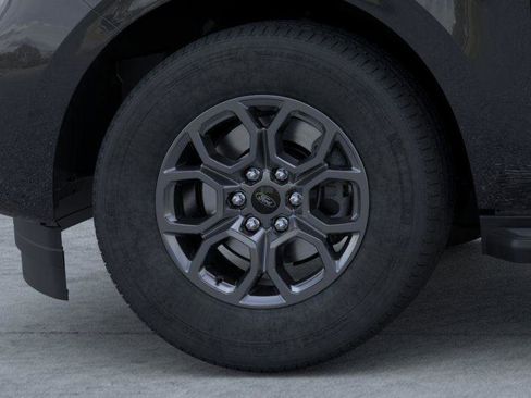 New 2025 Ford Expedition Active image 19