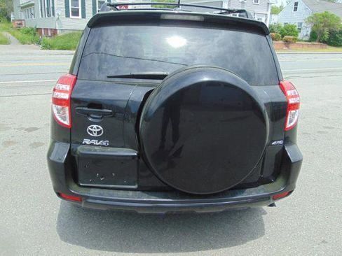 Used 2012 Toyota RAV4 4WD w/ Value Pkg image 10