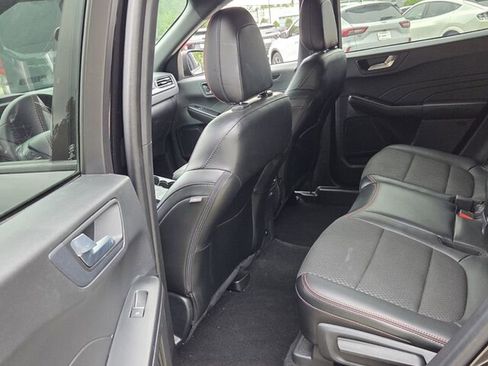 Used 2024 Ford Escape ST-Line w/ Equipment Group 301A FWD image 8