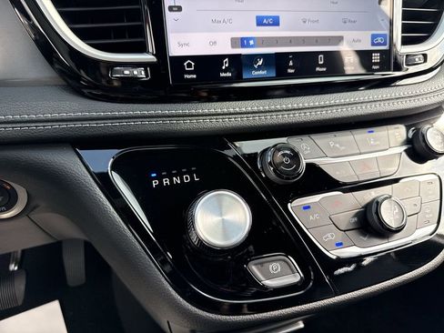 New 2026 Chrysler Pacifica Select image 20