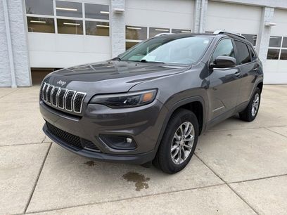 Used 2019 Jeep Cherokee Latitude Plus w/ Cold Weather Group