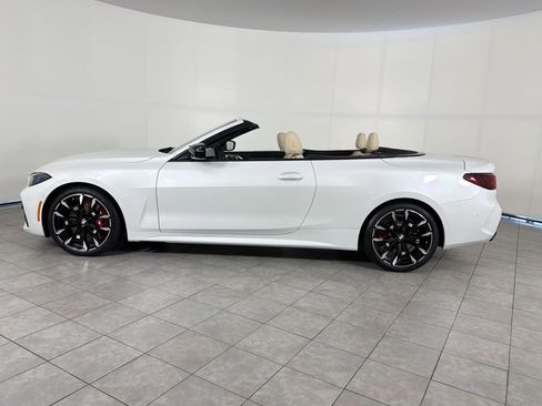 New 2027 BMW M440i Convertible RWD image 2