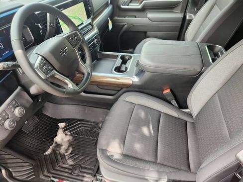 New 2026 Chevrolet Silverado 2500 LT w/ Trail Boss Package AWD/4WD image 4
