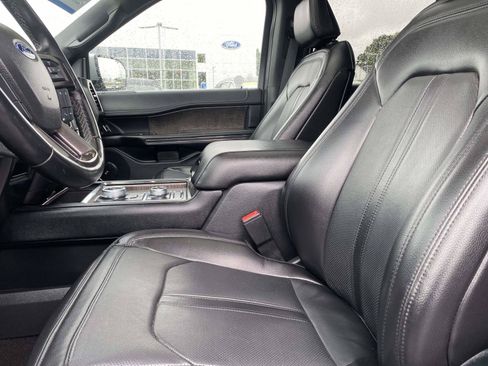 Certified 2021 Ford Expedition Max Limited AWD/4WD image 16