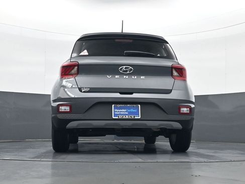 Certified 2026 Hyundai Venue SE image 26