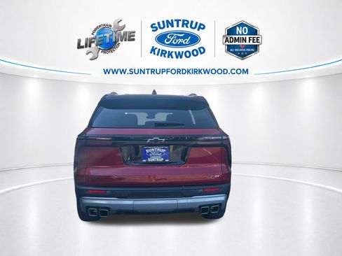 Used 2024 Chevrolet Traverse Z71 AWD/4WD image 4