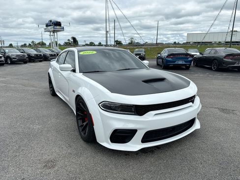 Used 2022 Dodge Charger Scat Pack RWD image 15