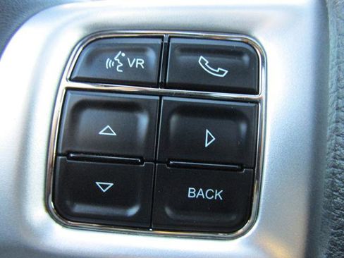 Used 2013 Dodge Charger R/T image 19