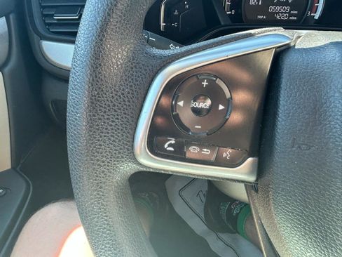 Used 2017 Honda CR-V LX image 33