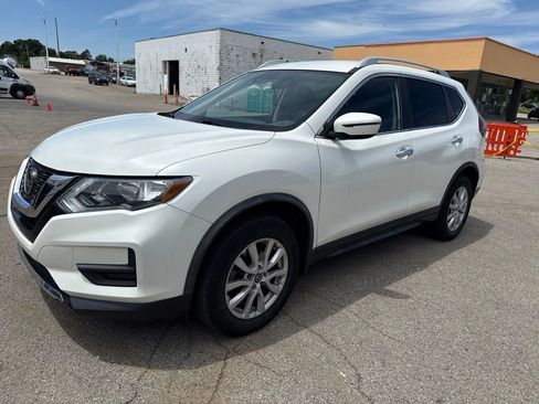 Used 2020 Nissan Rogue SV AWD/4WD image 10