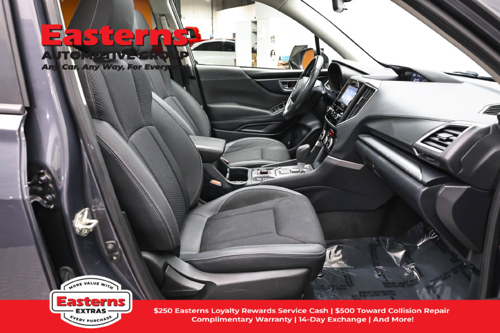 Used 2022 Subaru Forester Premium AWD/4WD image 27