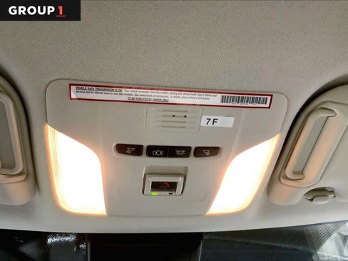 Used 2021 Toyota Corolla LE image 34