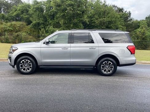 Used 2024 Ford Expedition Max XLT RWD image 11