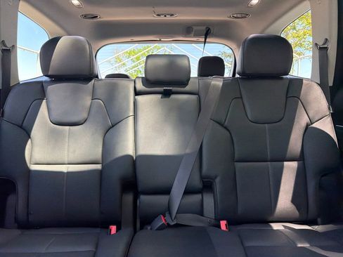 Used 2025 Kia Telluride SX FWD image 37