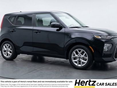 Used 2025 Kia Soul LX w/ LX Technology Package