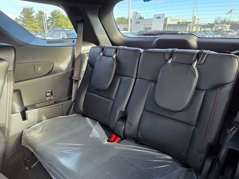 New 2026 Ford Explorer ST image 10