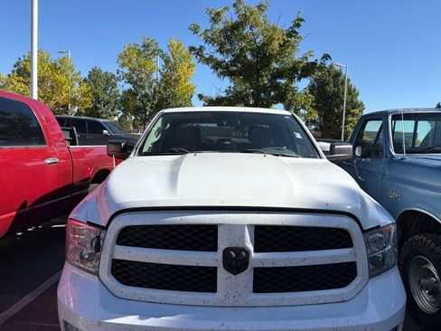 Used 2017 RAM 1500 Express image 2