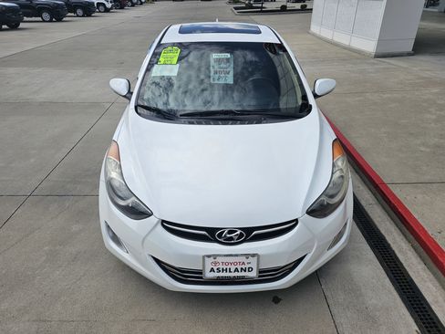 Used 2013 Hyundai Elantra Limited image 12