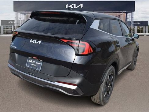 New 2026 Kia Sportage LX image 3