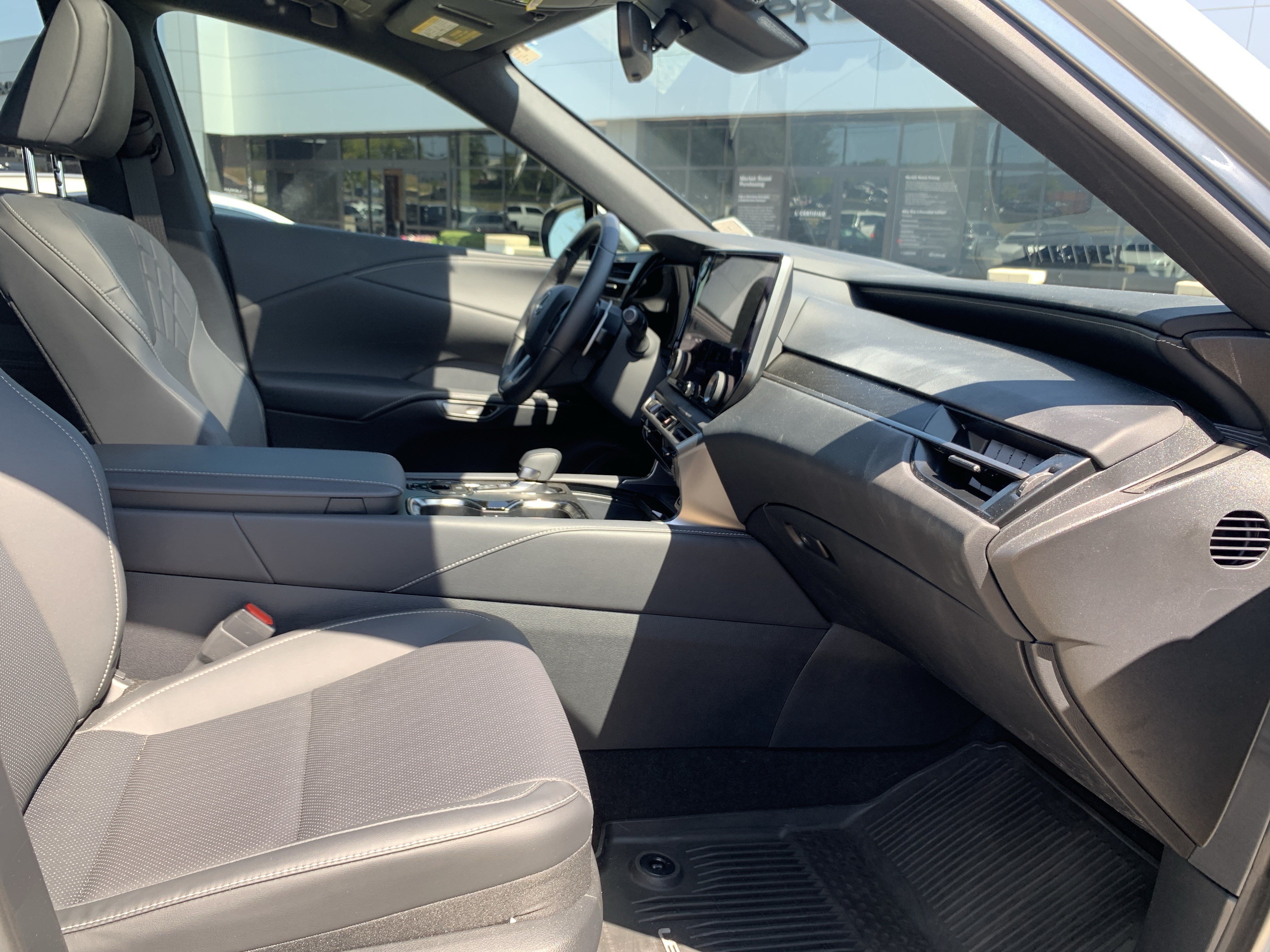 Certified 2025 Lexus RX 350 Premium w/ Accessory Package FWD image 35