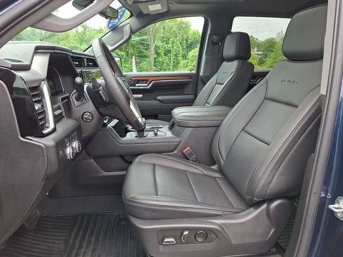 Used 2023 GMC Sierra 1500 Denali w/ Denali Reserve Package AWD/4WD image 14