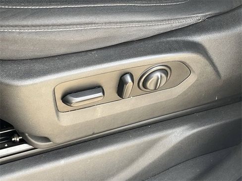 Used 2019 GMC Sierra 1500 SLE w/ SLE Value Package image 27