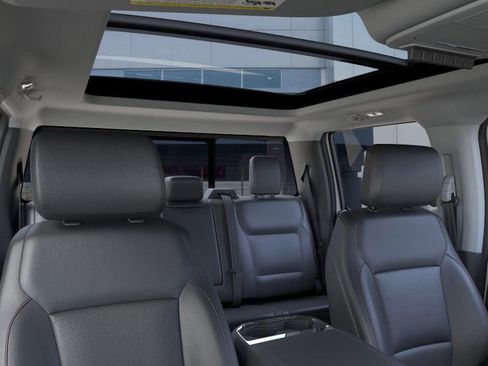 New 2026 Ford F450 Lariat w/ Lariat Premium Package image 23