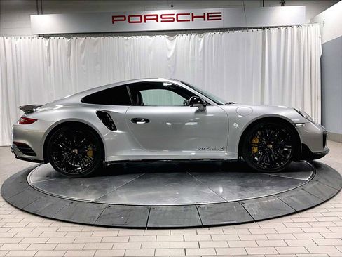 Used 2017 Porsche 911 Turbo S image 11