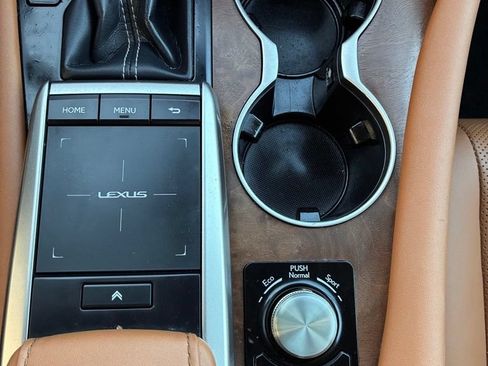 Used 2022 Lexus RX 350L Premium w/ Premium Package AWD/4WD image 32