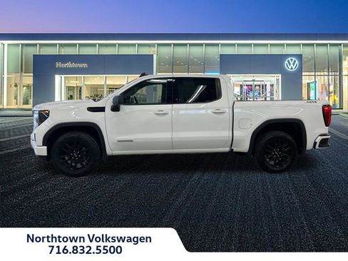 Used 2023 GMC Sierra 1500 Elevation AWD/4WD image 2