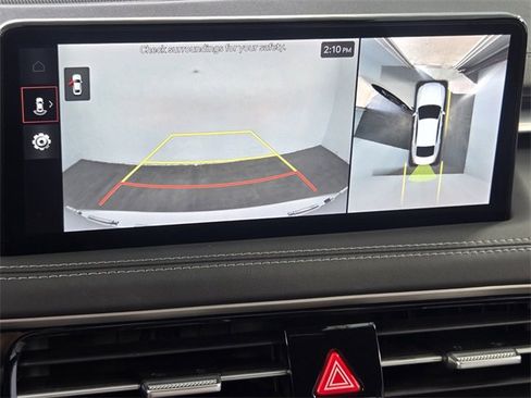 Used 2025 Genesis G70 3.3T Advanced w/ Sport Prestige Package image 21