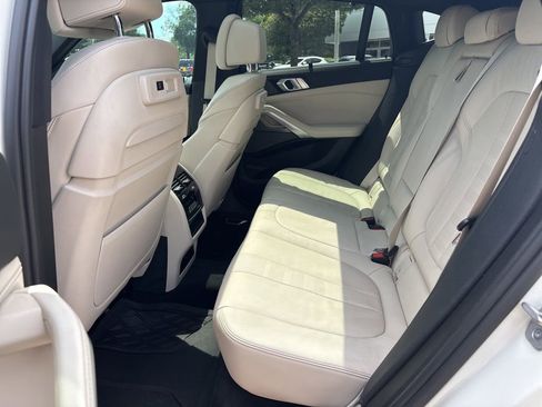 Used 2021 BMW X6 M50i w/ Executive Package AWD/4WD image 20