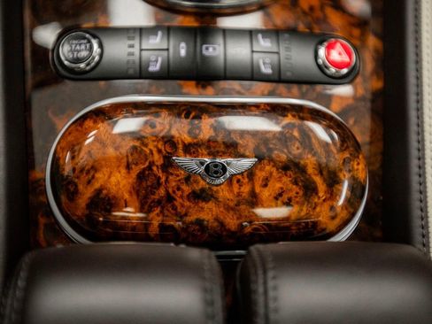 Used 2015 Bentley Flying Spur V8 AWD/4WD image 29
