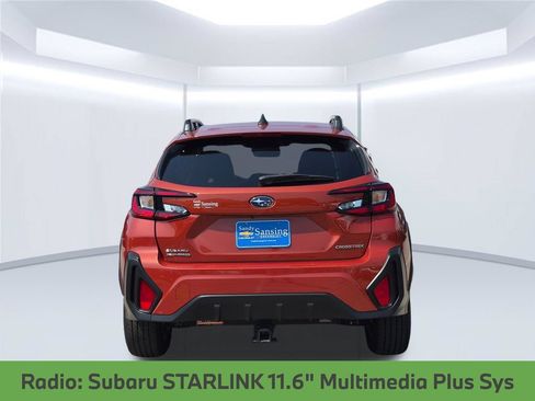 Used 2024 Subaru Crosstrek 2.0i Premium AWD/4WD image 5