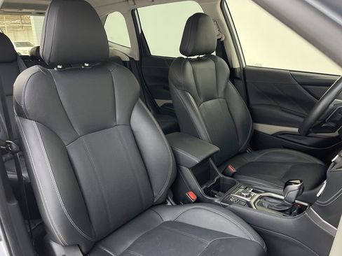 Used 2022 Subaru Forester Limited w/ Popular Package #3 image 34