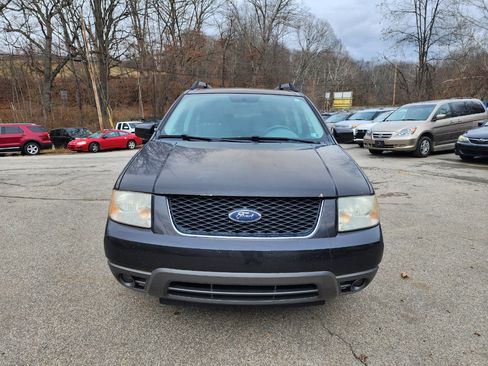 Used 2007 Ford Freestyle SEL image 2