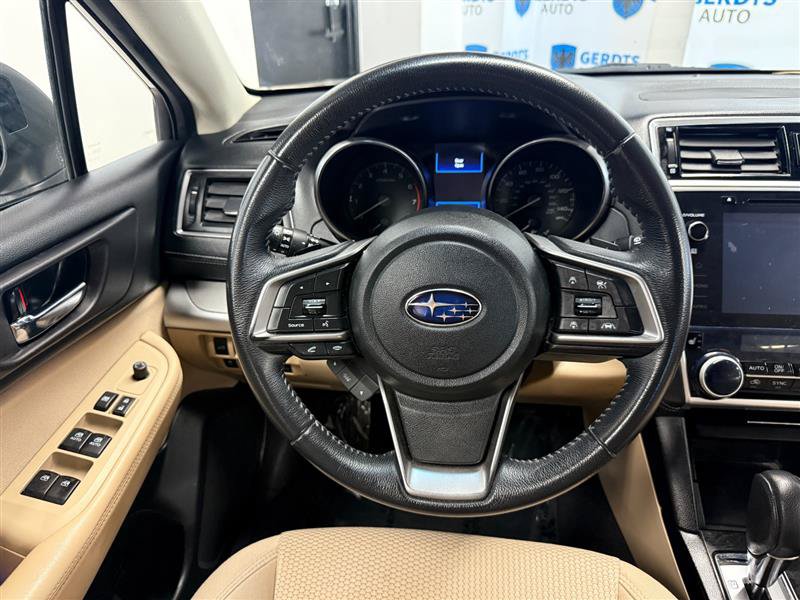 Used 2013 Subaru Outback 3.6R Limited w/ Moonroof Pkg AWD/4WD image 11