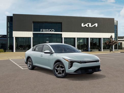 New 2026 Kia K4 LXS image 8
