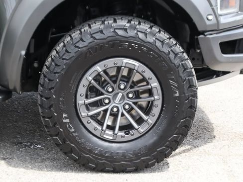 Used 2020 Ford F150 Raptor w/ Equipment Group 802A Luxury AWD/4WD image 49