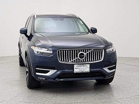 Used 2022 Volvo XC90 T6 Inscription AWD/4WD image 2
