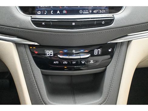 Certified 2021 Cadillac XT5 Premium Luxury image 45