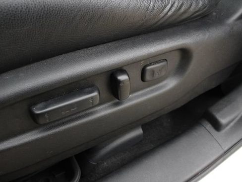 Used 2016 Honda Pilot Elite image 3