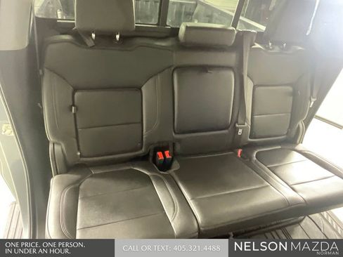 Used 2019 Chevrolet Silverado 1500 LTZ w/ LTZ Premium Package AWD/4WD image 30