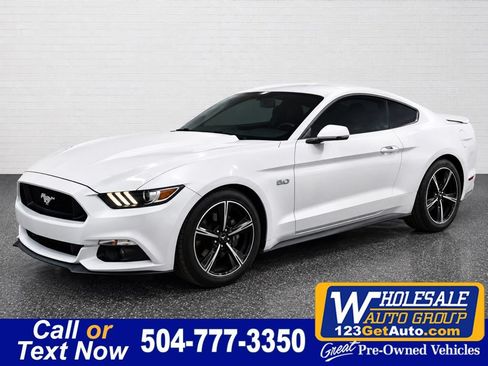 Used 2016 Ford Mustang GT Premium w/ Equipment Group 401A RWD image 1