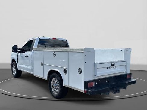 Used 2023 Ford F350 XL w/ XL Chrome Package image 7