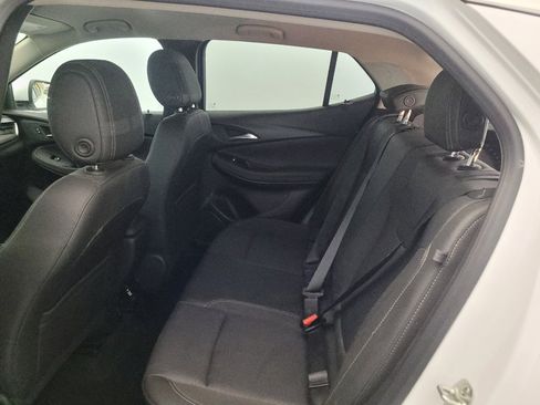 Used 2024 Buick Encore GX Preferred FWD image 18