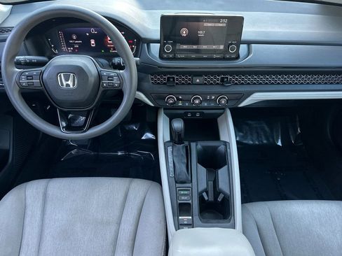 Certified 2023 Honda Accord LX image 26