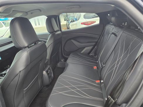 Used 2025 Ford Mustang Mach-E Select w/ Comfort Package Lite image 9